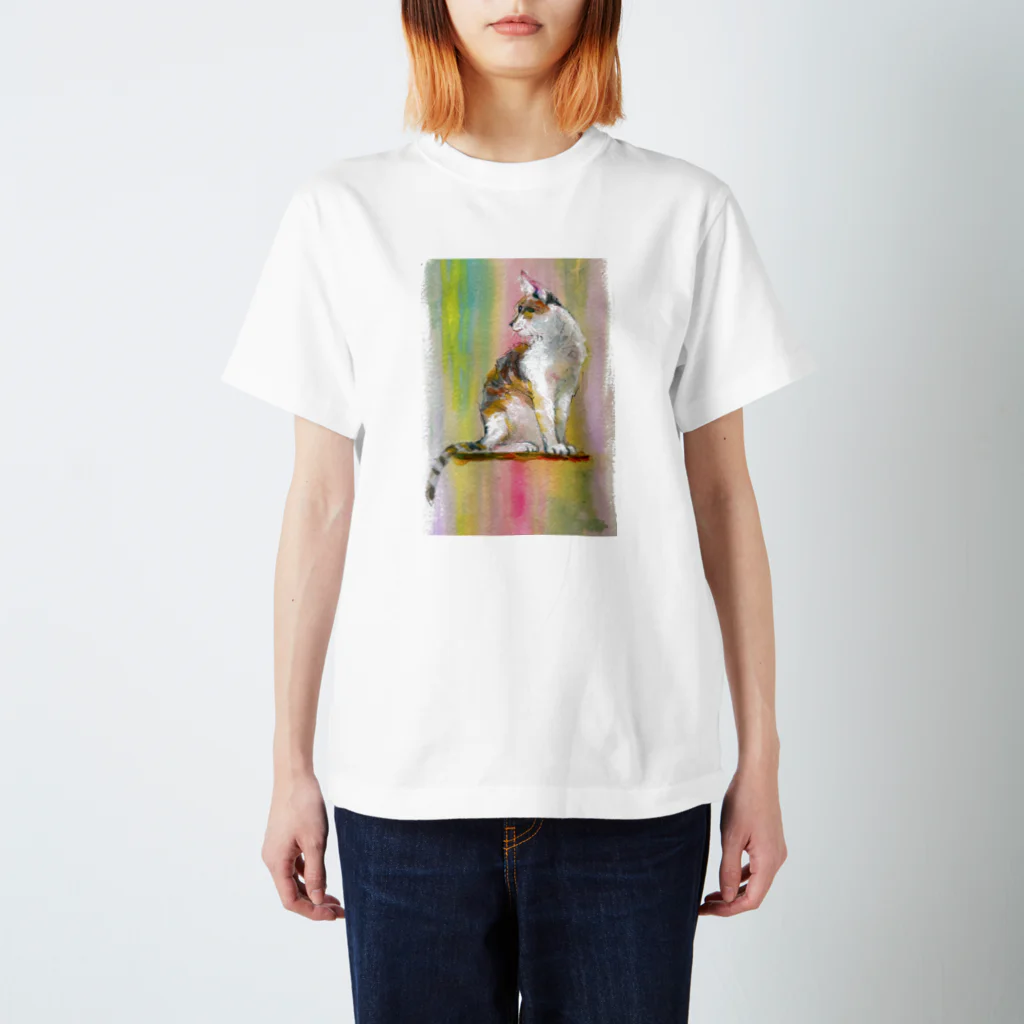 fairyonartのふりむくねこ Regular Fit T-Shirt