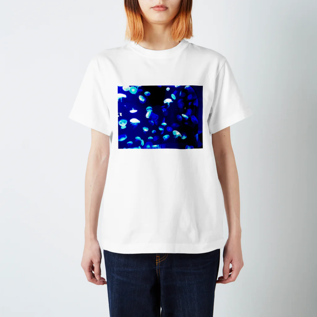 クソ雑魚陰キャパパの海月 スタンダードTシャツ