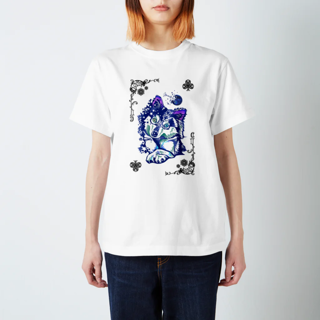 アルルの星狼 Regular Fit T-Shirt