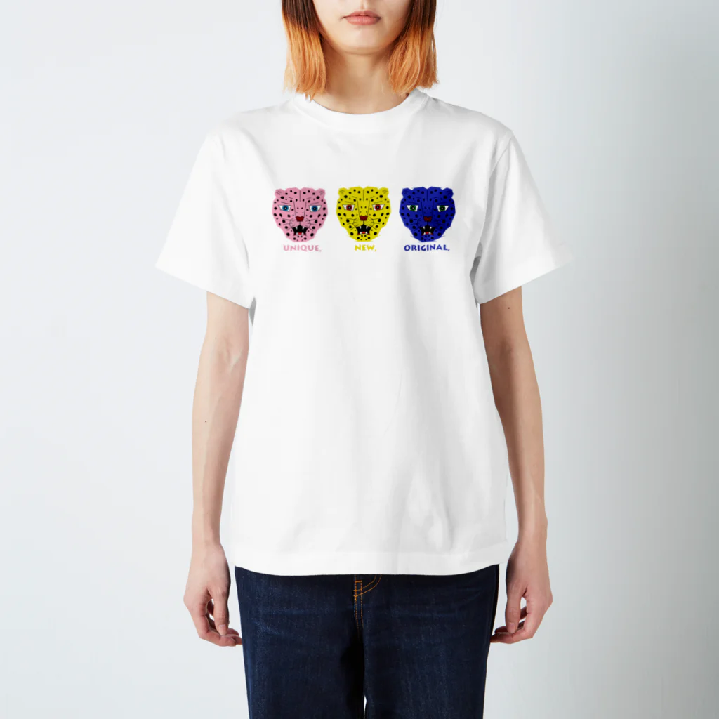 Q2 designのヒョヒョヒョウ Regular Fit T-Shirt