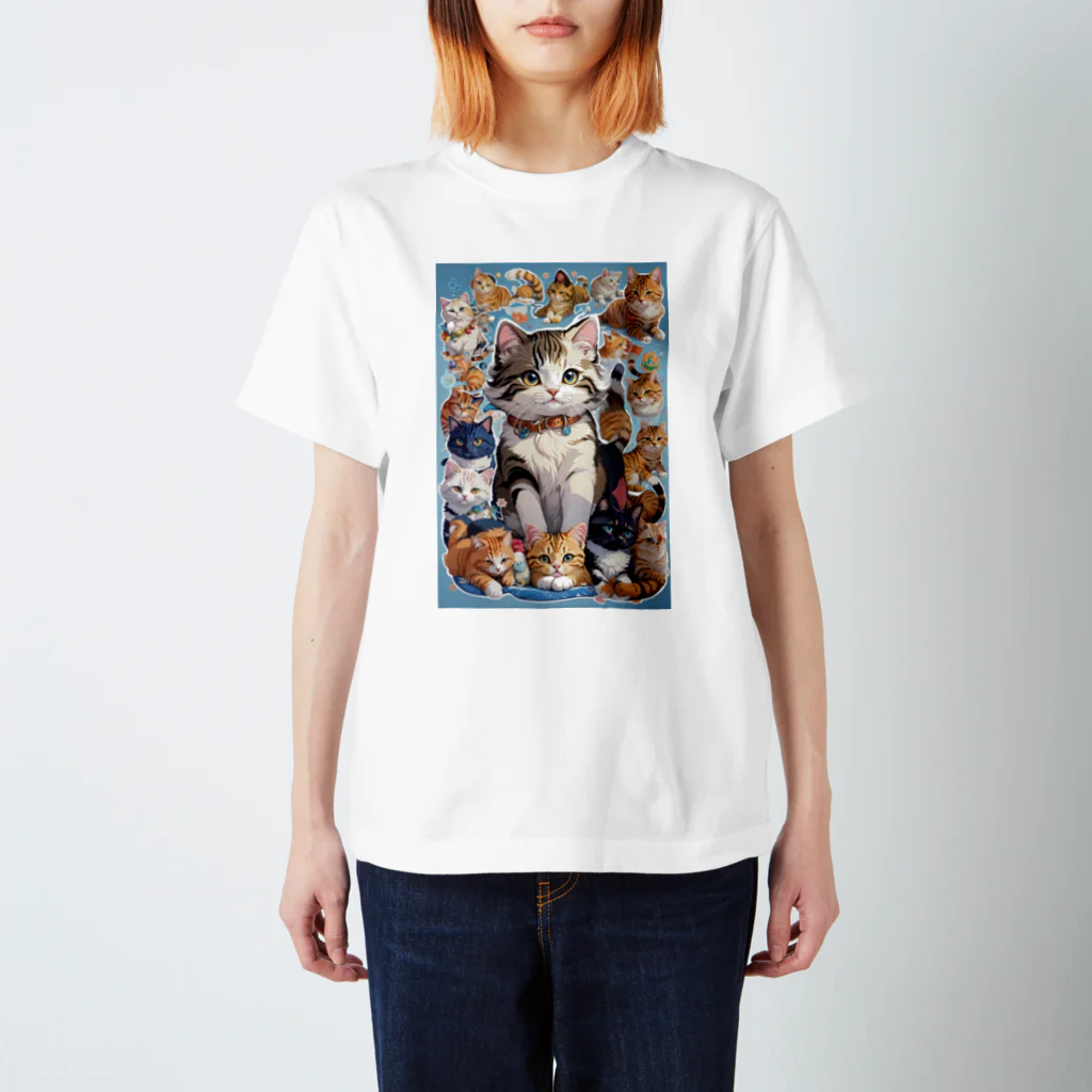 トッパー家の猫野郎たちのたまり場 Regular Fit T-Shirt