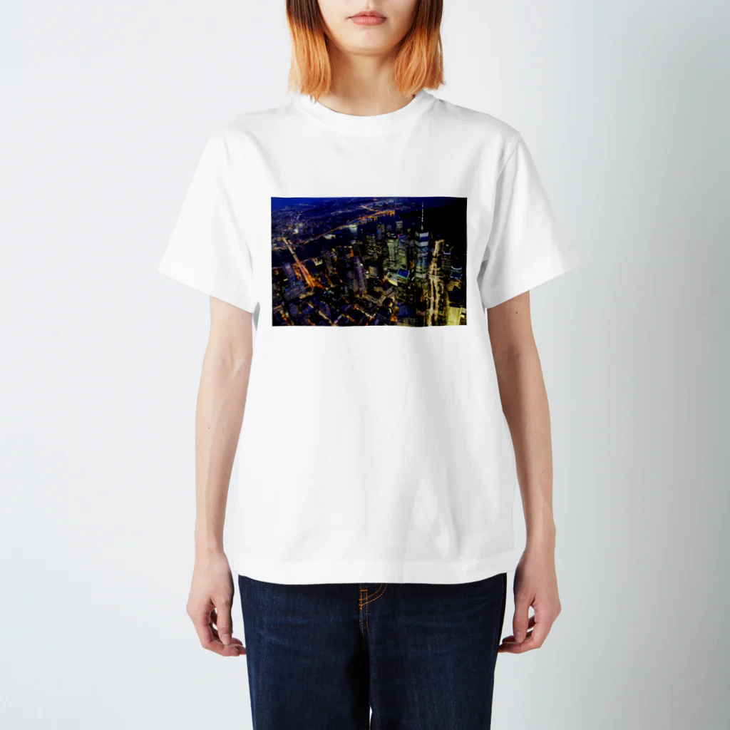 とある高校生が作ったグッズのニューヨーク市街地 Regular Fit T-Shirt