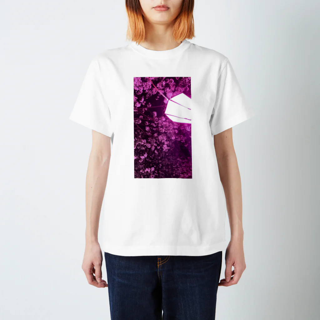 oziyaの夜桜お七 Regular Fit T-Shirt