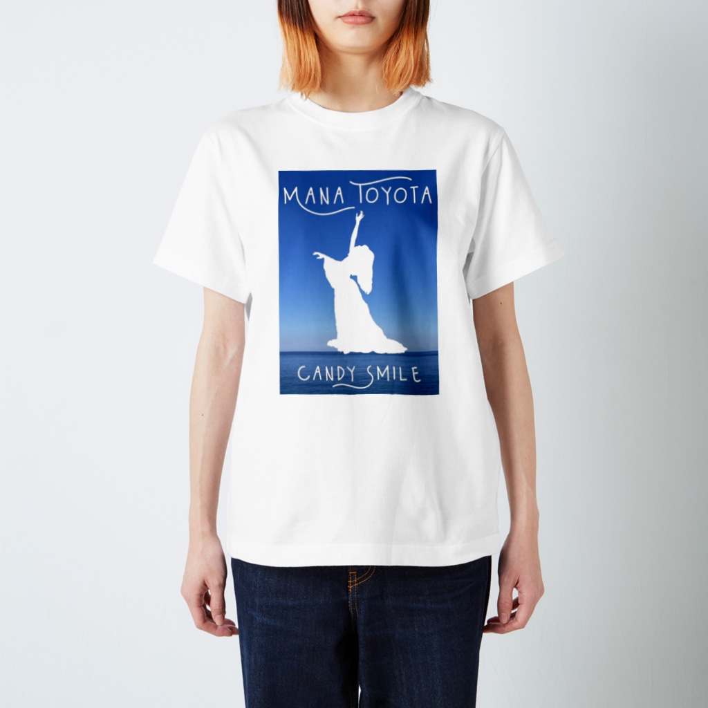 MANAOのお部屋の6th 記念グッズ Regular Fit T-Shirt