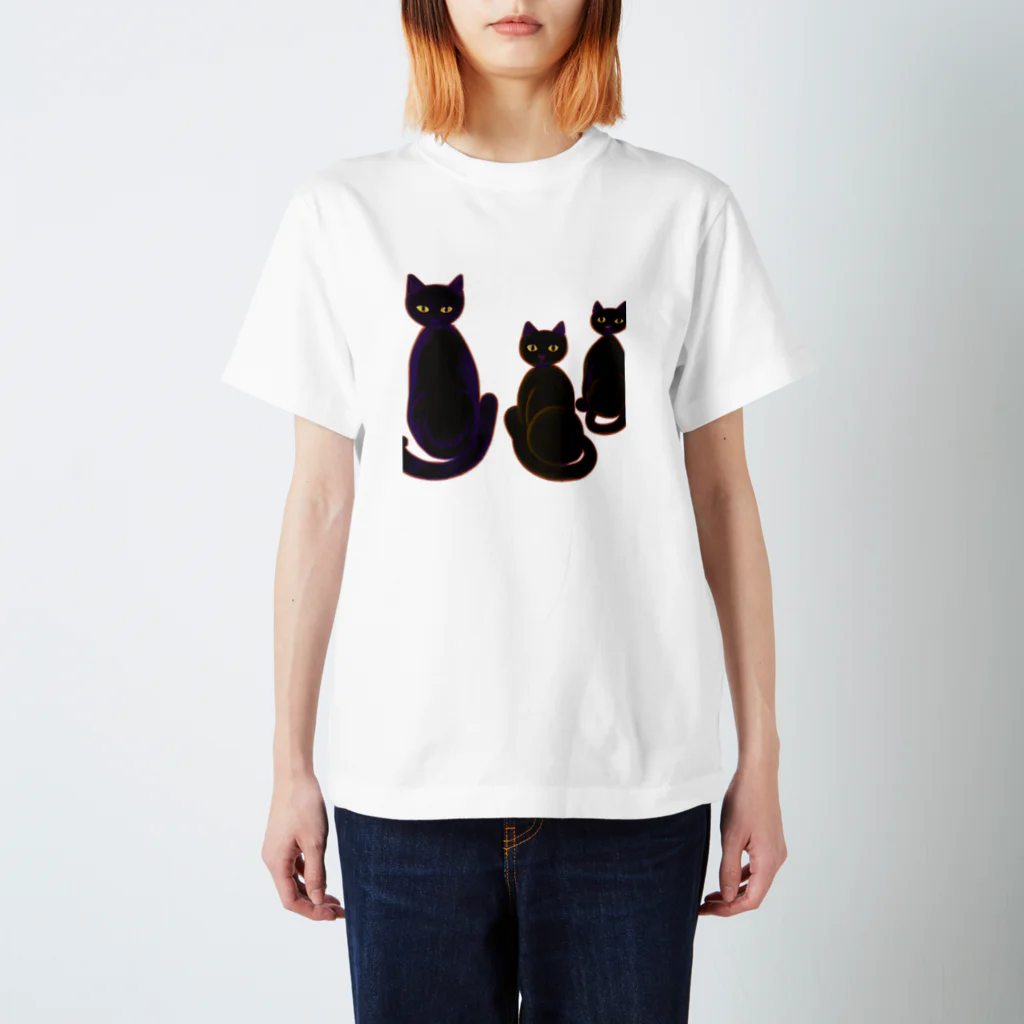 horoscope のネコクロ Regular Fit T-Shirt