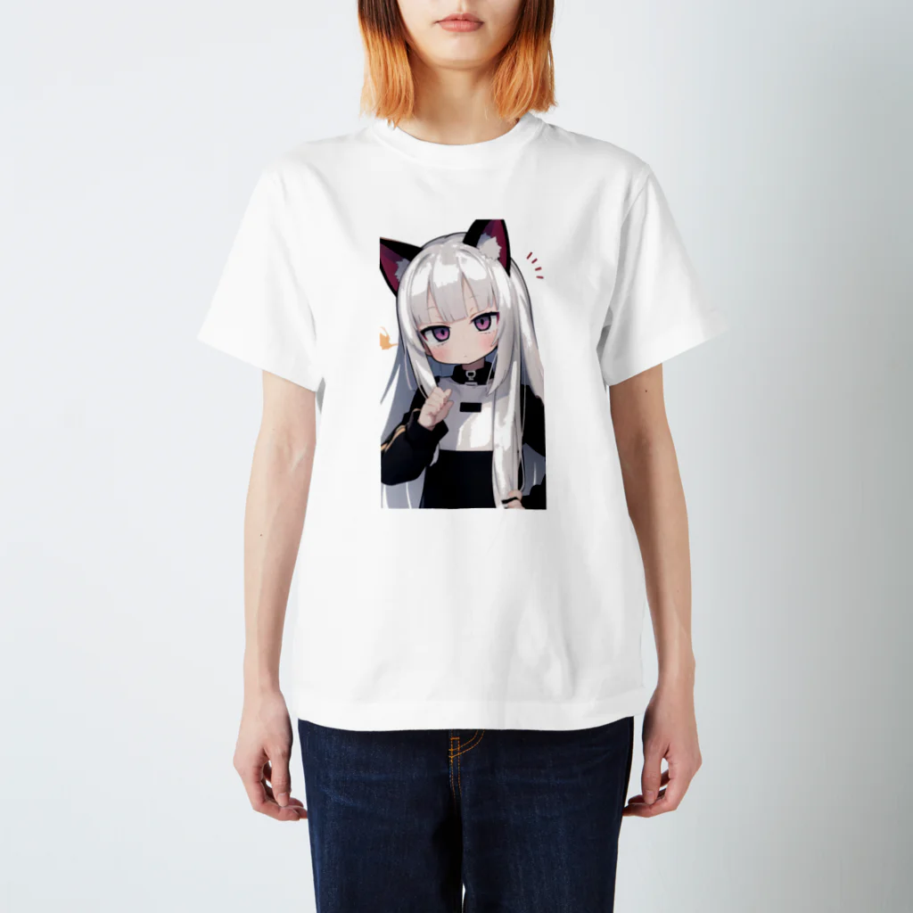 ケモ耳美少女キツネちゃん（AIart）のキュート＆ワイルドな髪の女の子 Regular Fit T-Shirt