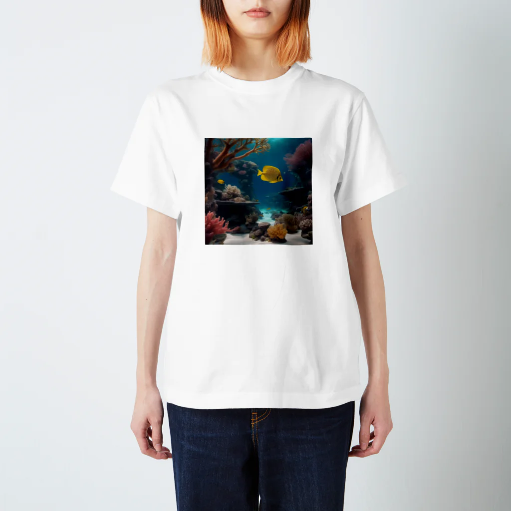 DapperMixの魚の楽園、海底の宝グッズ Regular Fit T-Shirt