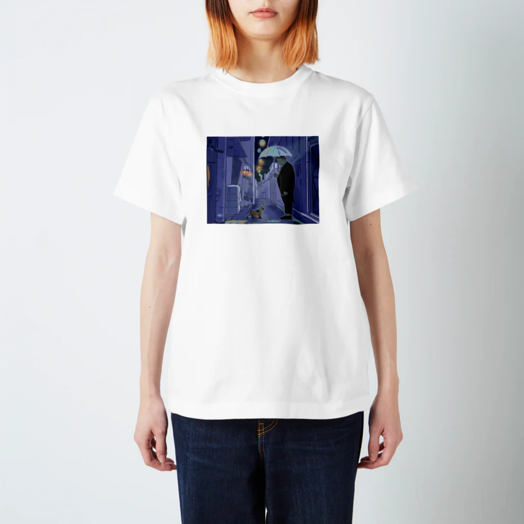 UGO1924の雨の裏路地 Regular Fit T-Shirt