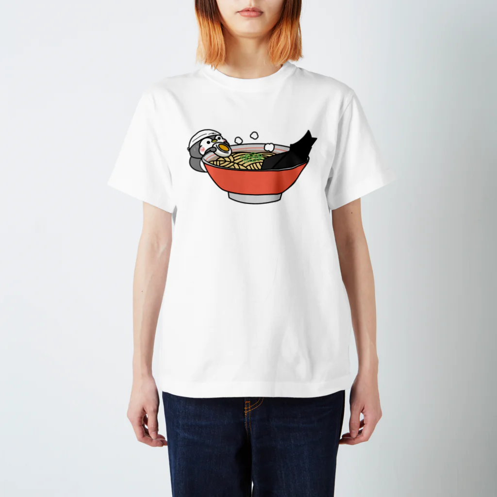 お腹すい汰＠のラーメン屋さんで働くペンギン スタンダードTシャツ