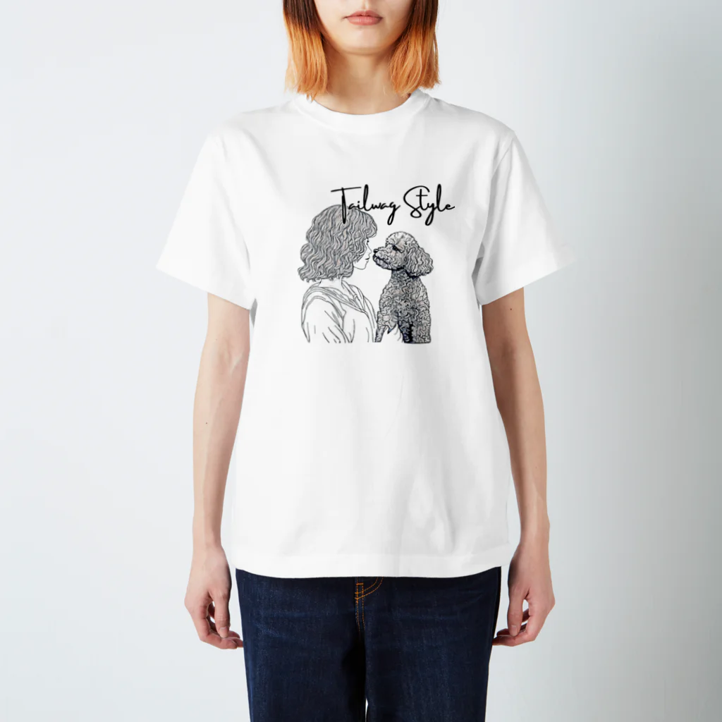犬好きさんのためのTシャツ屋さんのトイプードルと女の子　ver03 Regular Fit T-Shirt