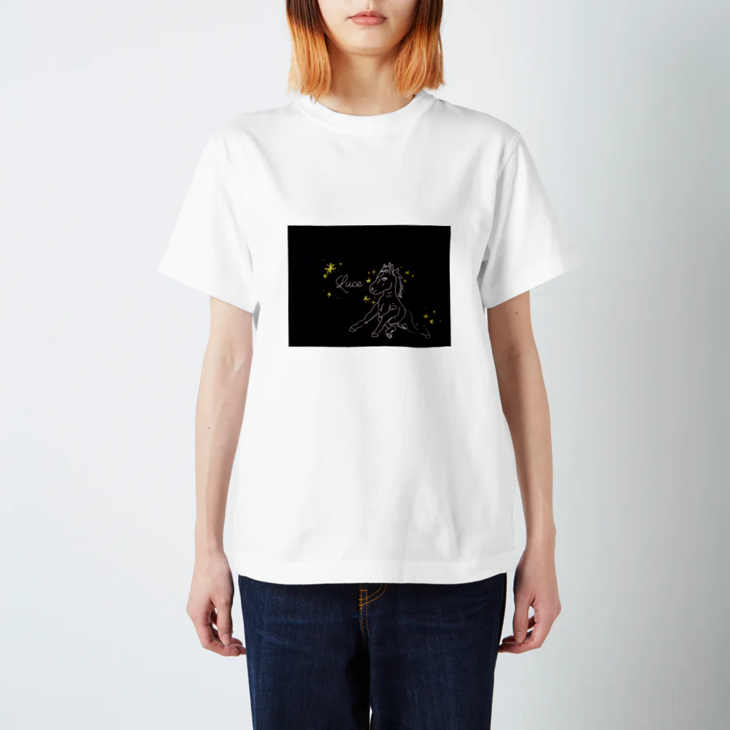 小さなお馬さんのお店のルーチェちゃんのアート スタンダードTシャツ