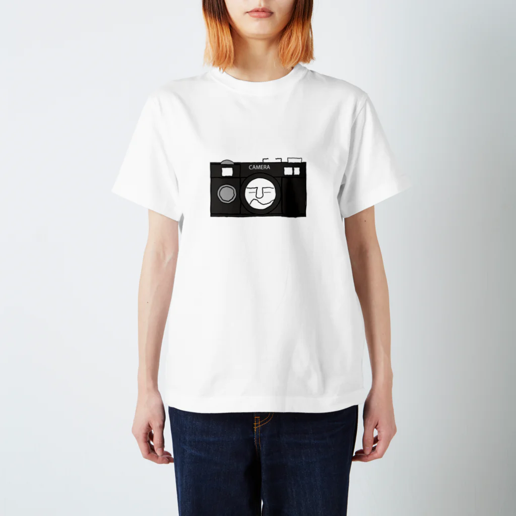 id-linkのフィルムカメラ　レンジファインダーカメラ風 Regular Fit T-Shirt