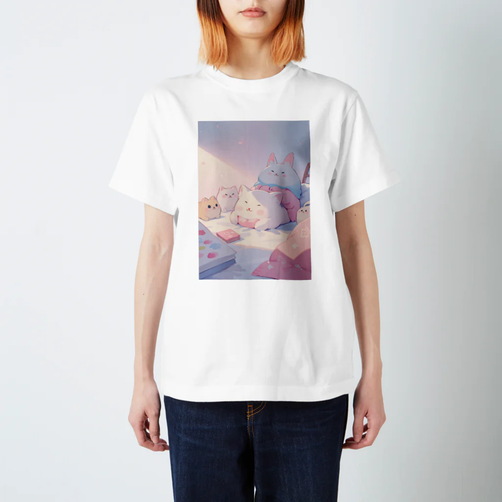 天乃鯱の睡眠ネコ Regular Fit T-Shirt