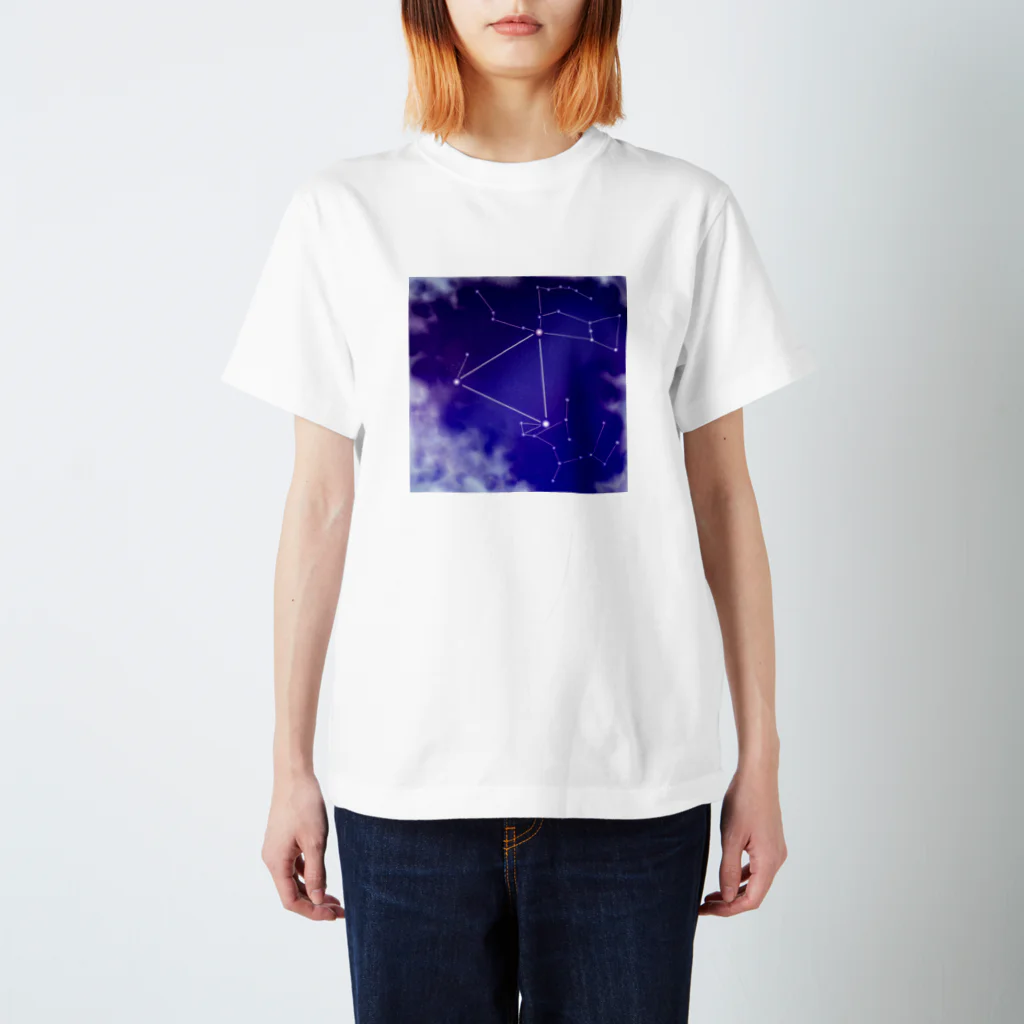 KafyRiruの雲の切れ間から覗く星　冬 Regular Fit T-Shirt