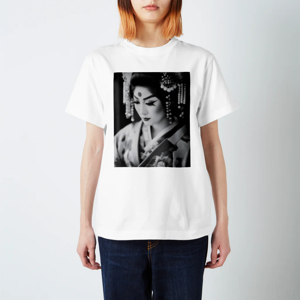 wawomotsuのJapanese Courtesan Bloom Tee ”Geisha” スタンダードTシャツ