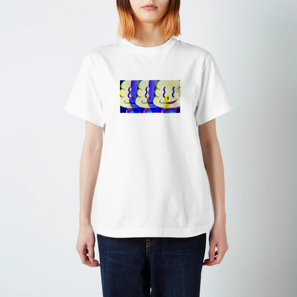 kusudashikaのソフトクリームマン Regular Fit T-Shirt