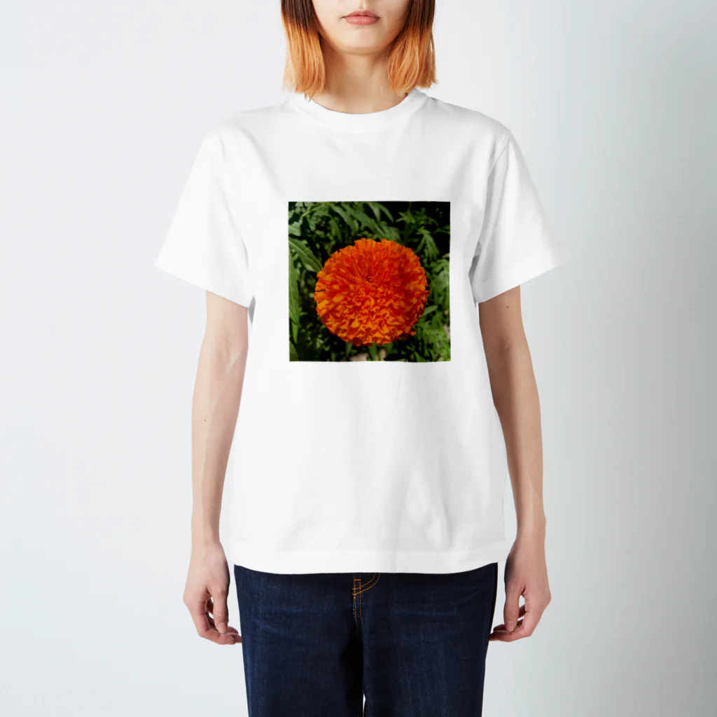 jun junの一輪の花 Regular Fit T-Shirt