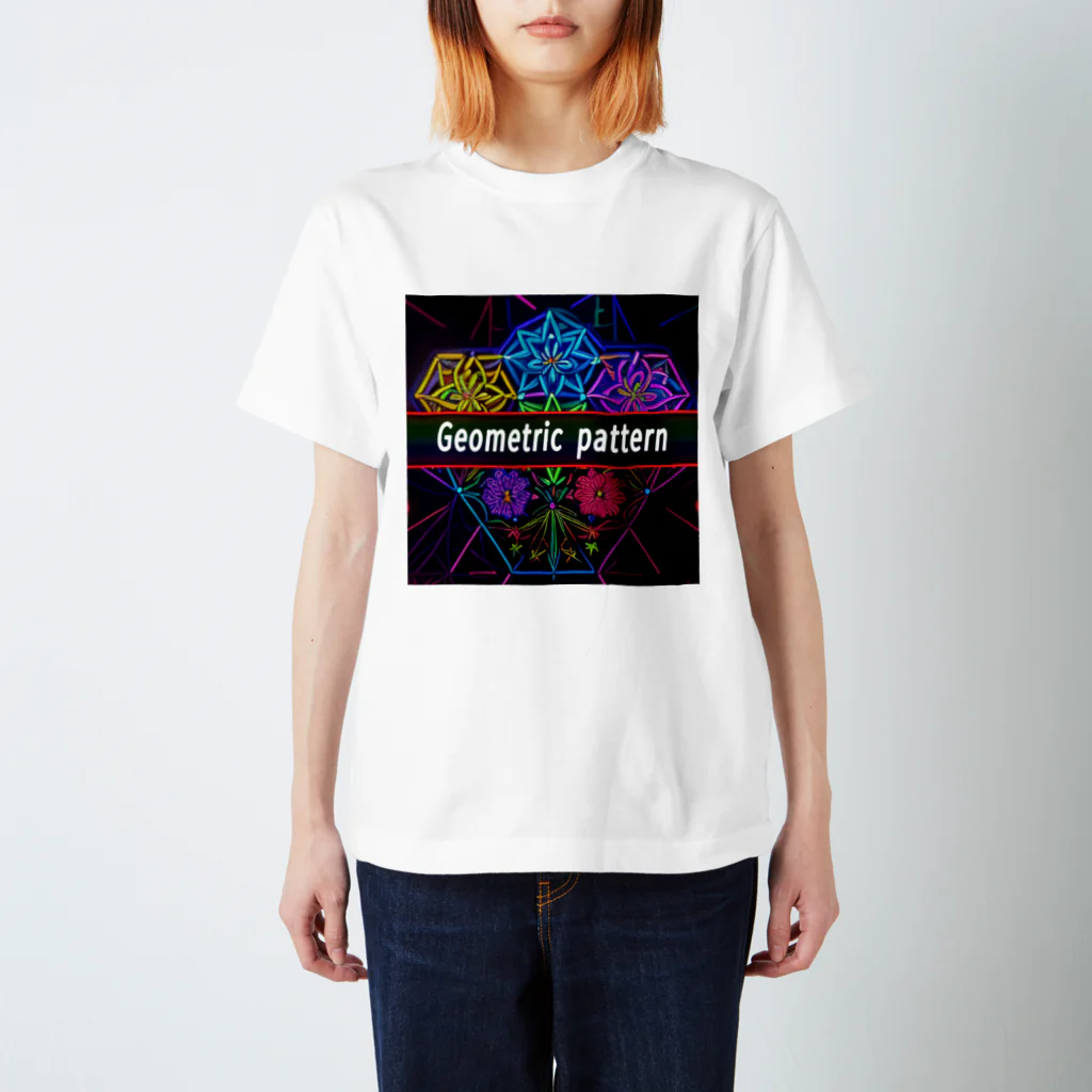 HirockDesignJapanの花の幾何学模様　Geometic pattern flower スタンダードTシャツ