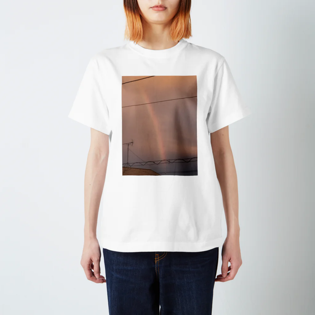 奈樹(なな)の虹🌈 Regular Fit T-Shirt