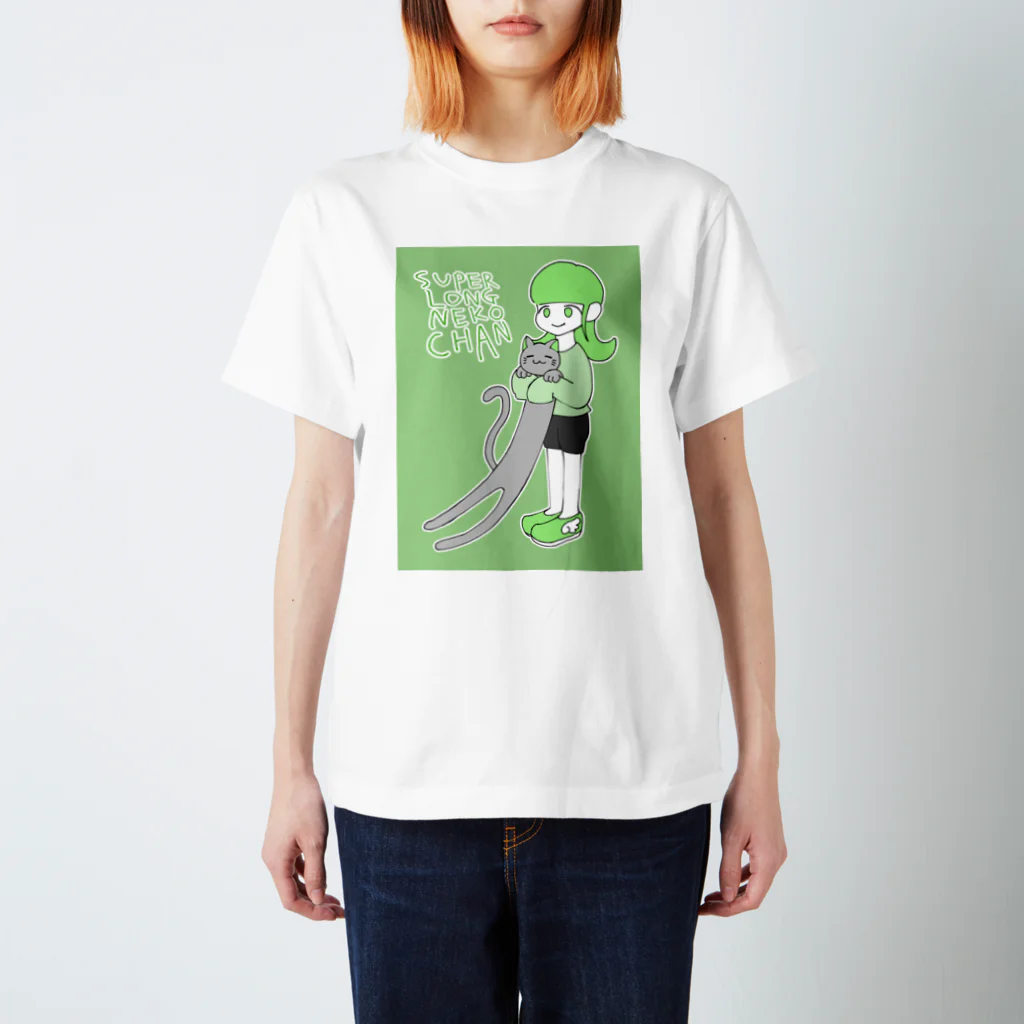 まりさめの超長い猫ちゃんと女の子 ｽｰﾊﾟｰﾛﾝｸﾞﾈｺﾁｬｰﾝ スタンダードTシャツ