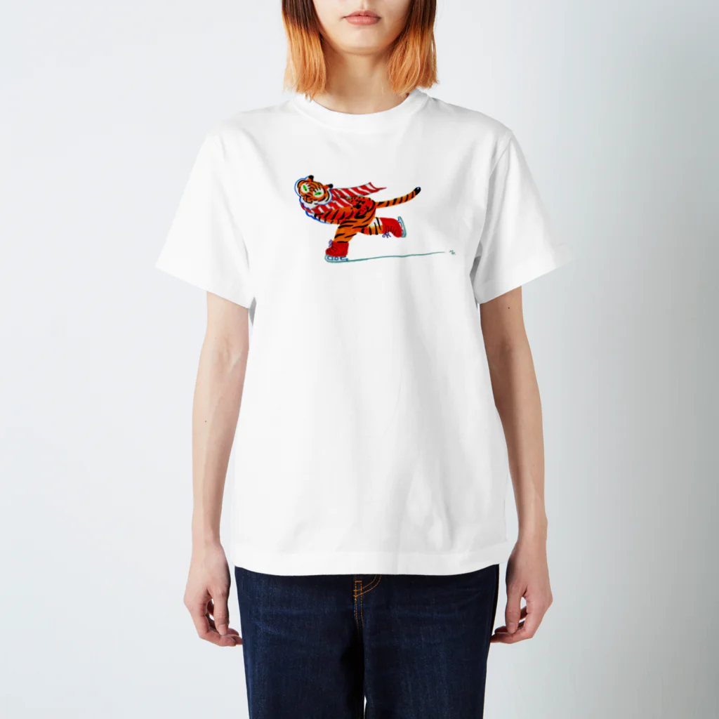 segasworksのスケートのトラちゃん Regular Fit T-Shirt