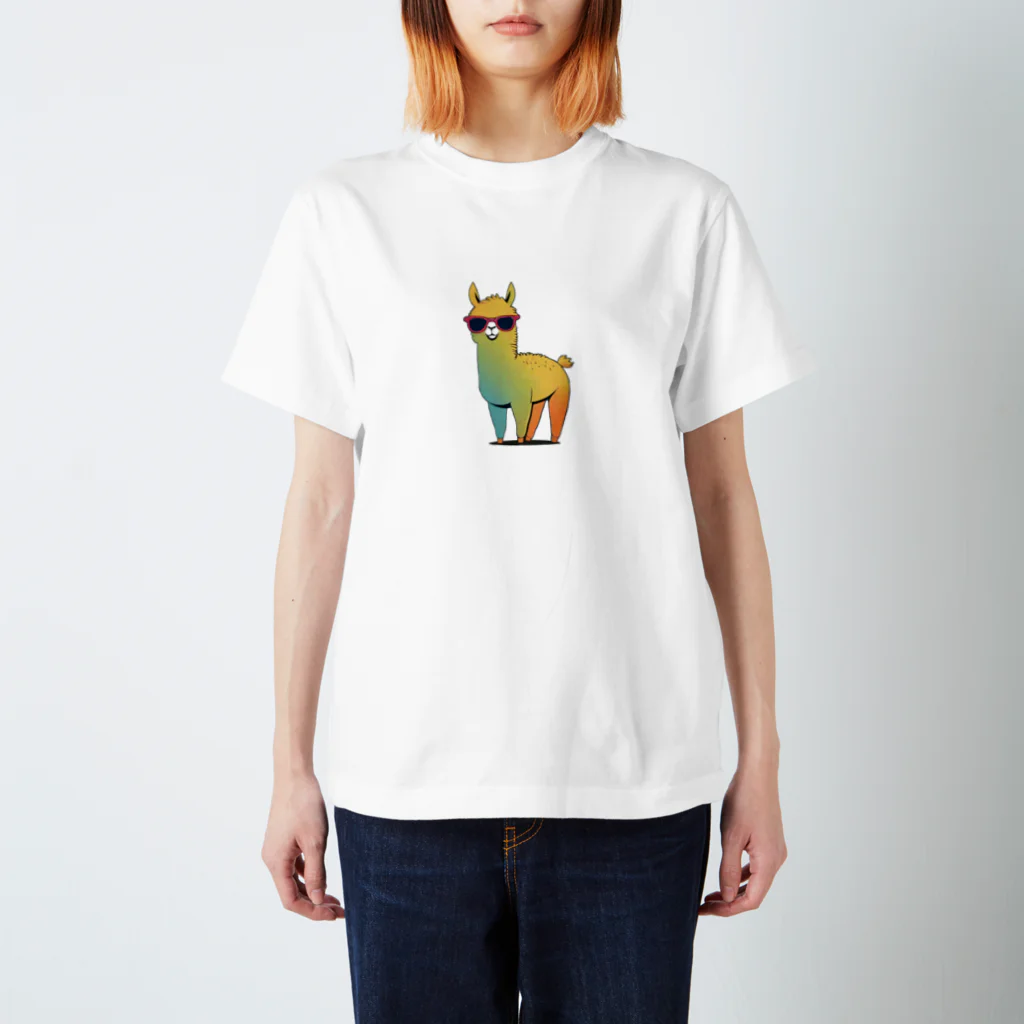 aokitaのアルパカサングラス【カラフルキュート】 Regular Fit T-Shirt