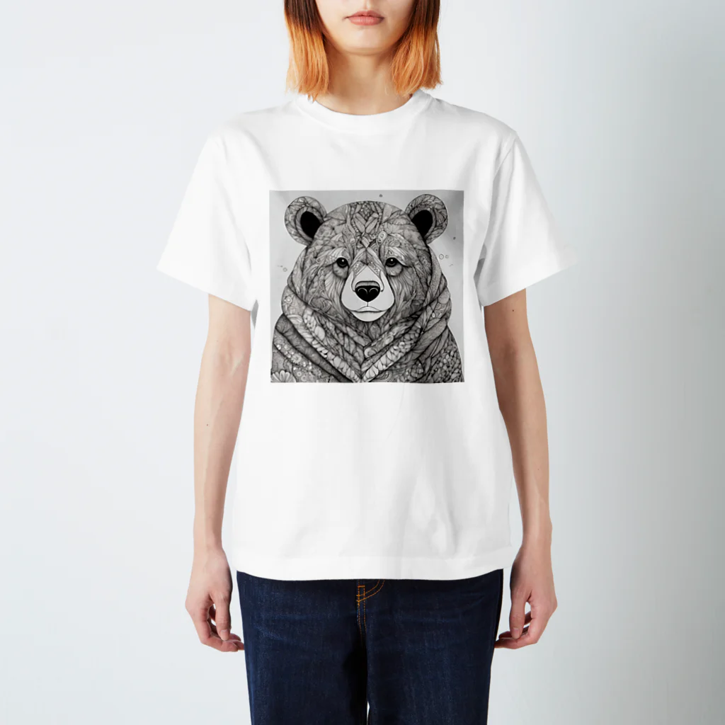 なっつ ふぁくとりーのゼンタングル　クマ Regular Fit T-Shirt