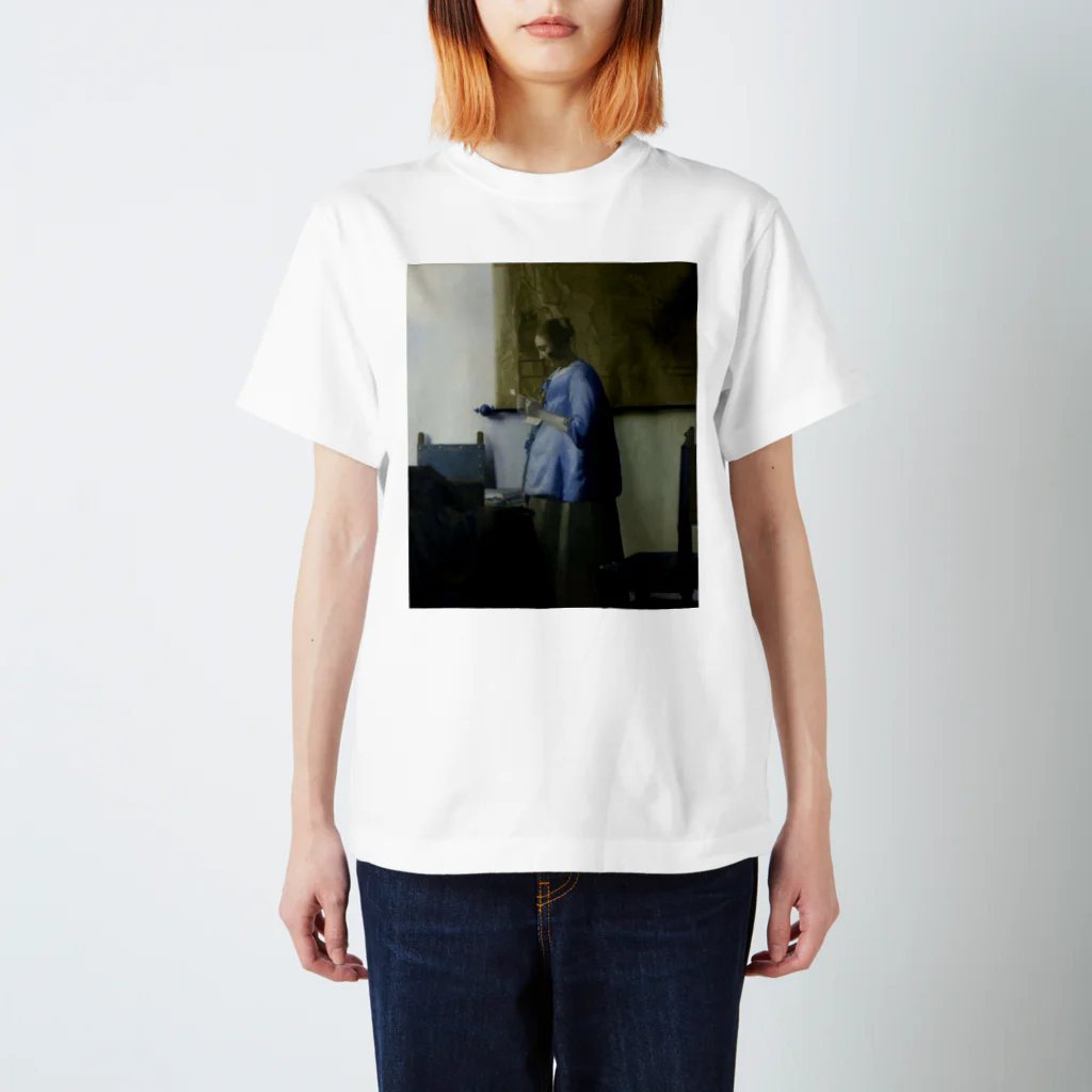 世界美術商店の青衣の女 / Woman Reading a Letter Regular Fit T-Shirt