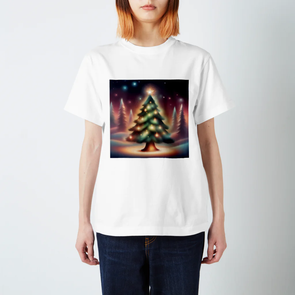 こまさんの幻想的なクリスマスツリー Regular Fit T-Shirt