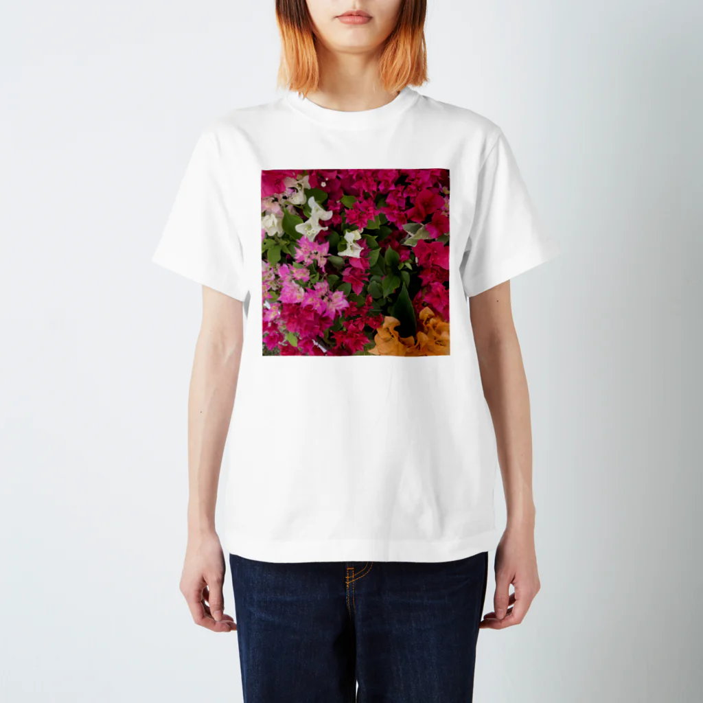 chatnoir8のFlower_Bougainvillea Regular Fit T-Shirt