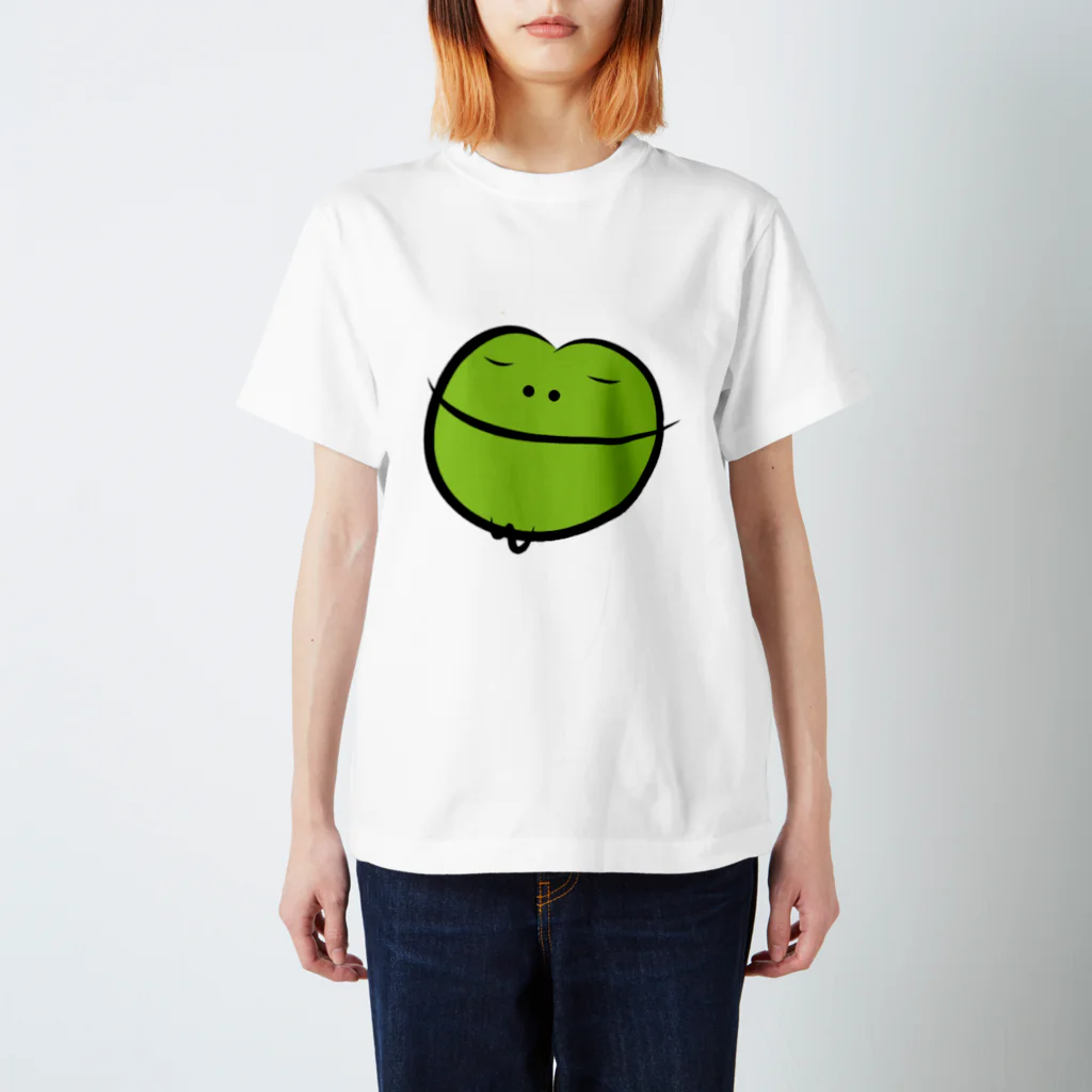 さとすけのやすらかひげがえる スタンダードTシャツ