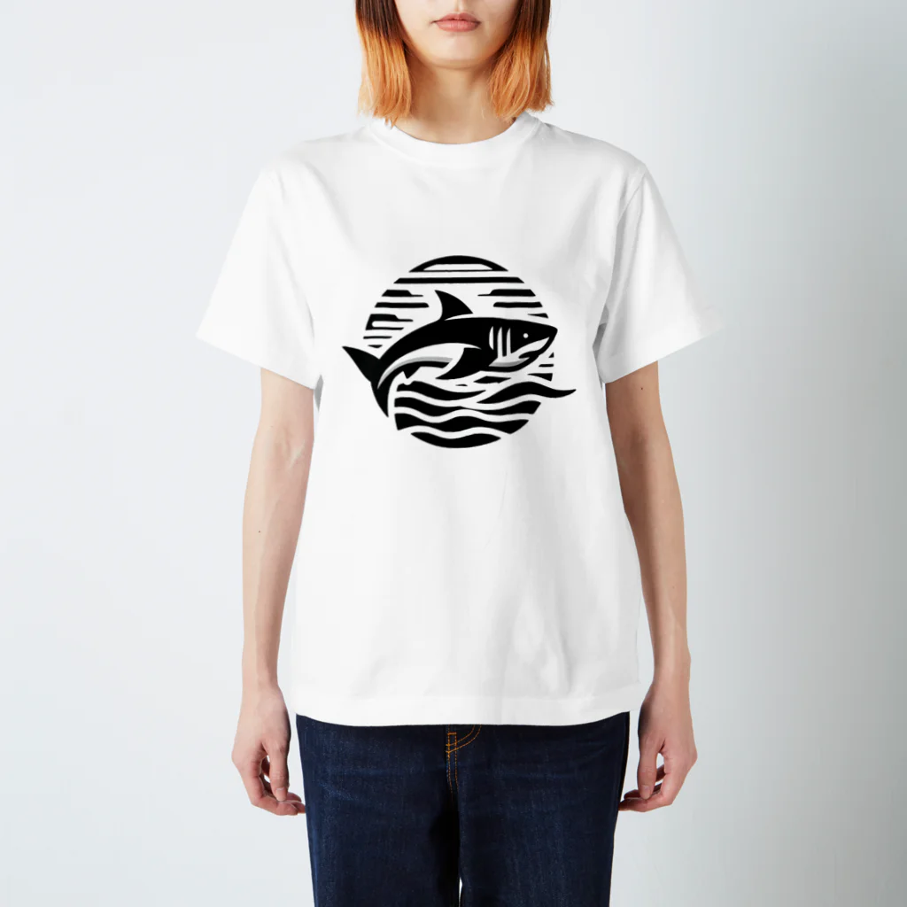 underwaterromanceのサメシルエット スタンダードTシャツ