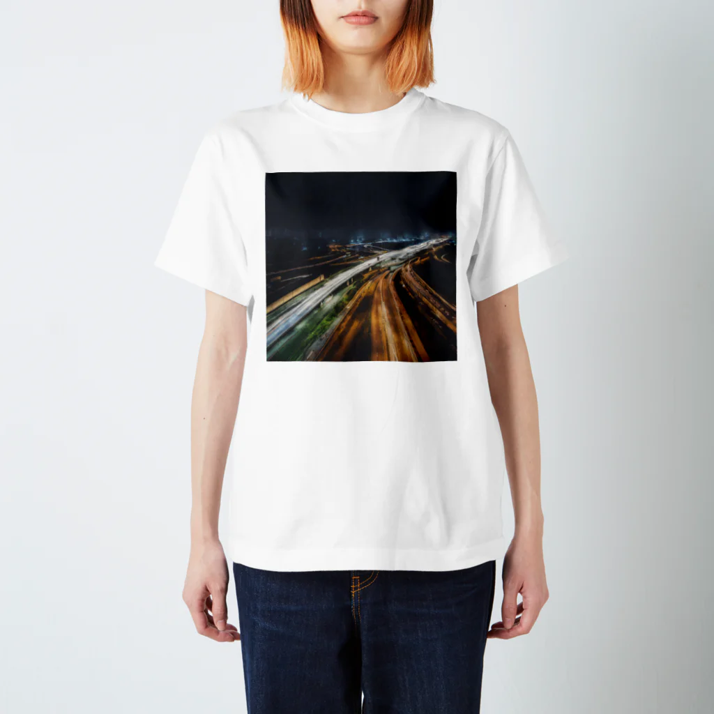 autumnの深夜の高速道路〜チルタイム〜 スタンダードTシャツ