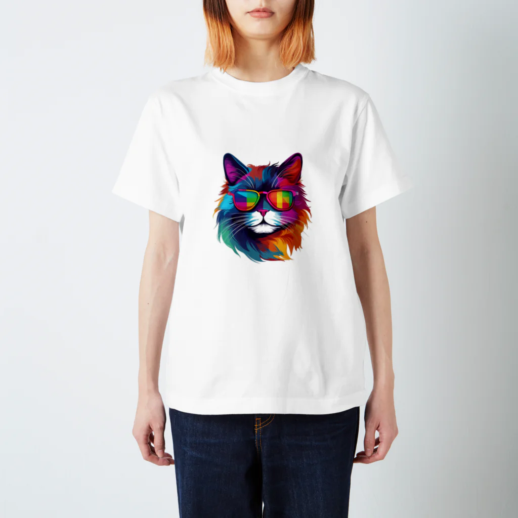 MK's SOLUTIONのカラフルな猫 Regular Fit T-Shirt