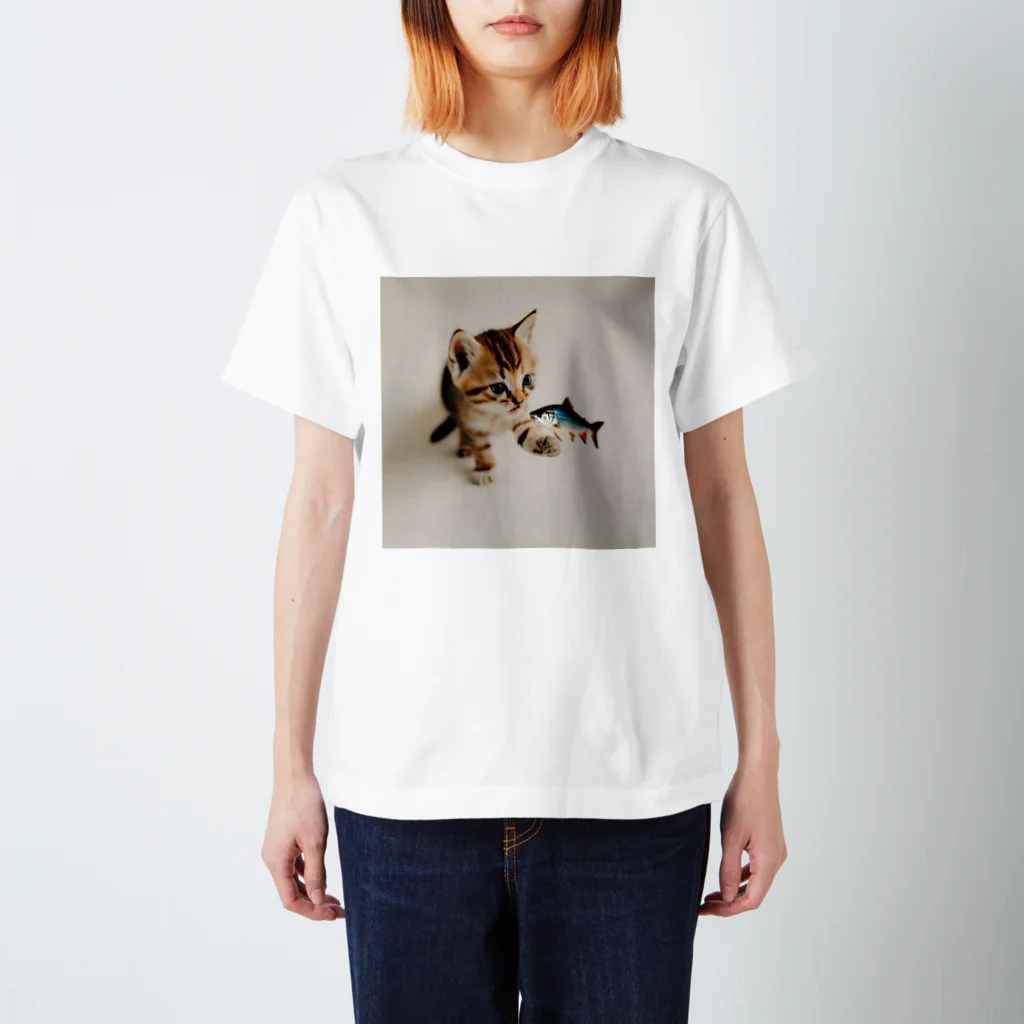 ai美女ショップの子猫のくーちゃん🐈 Regular Fit T-Shirt