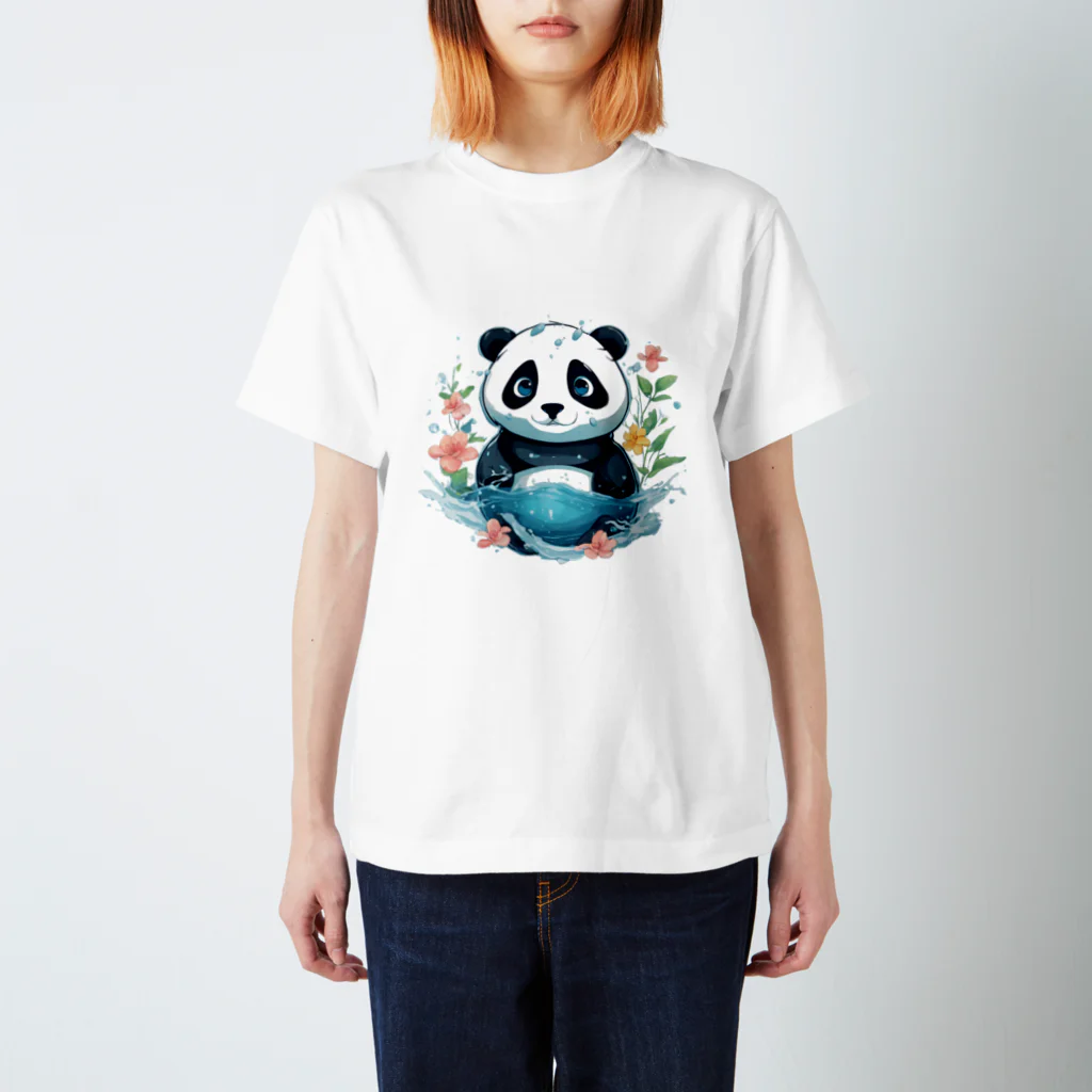 waterpandaの水中のパンダ スタンダードTシャツ