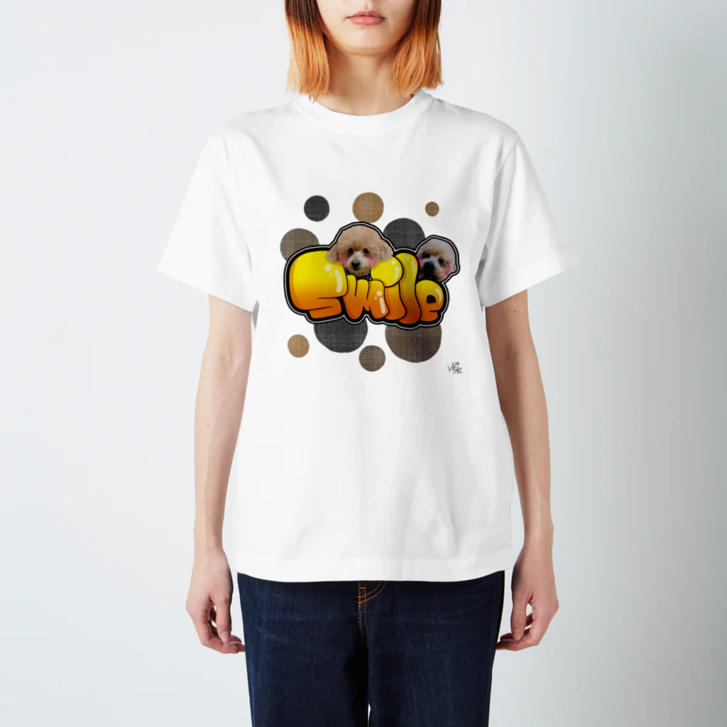 HARU.RINA_artのSmileちゃんと一緒♥ Regular Fit T-Shirt