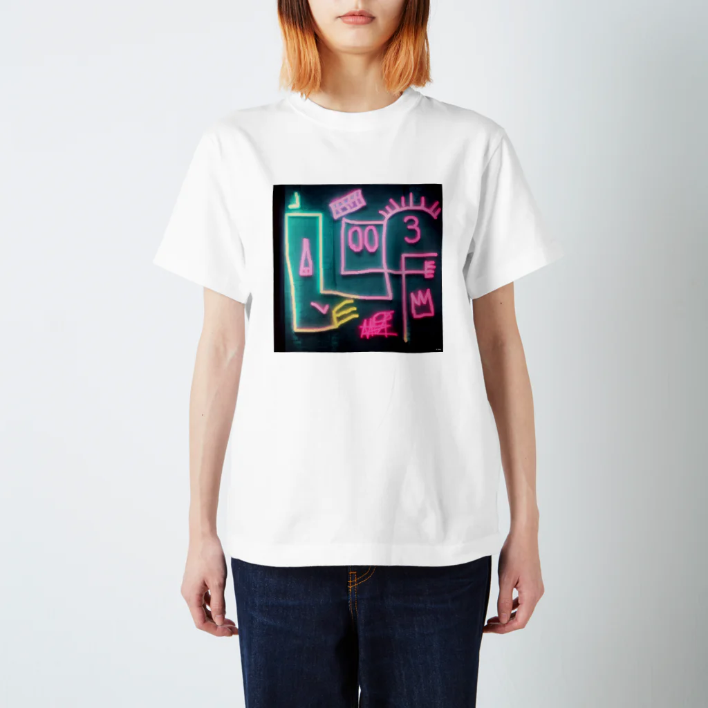 TpSeto shop ｜ NFTアート関連グッズのストレンジタウン スタンダードTシャツ