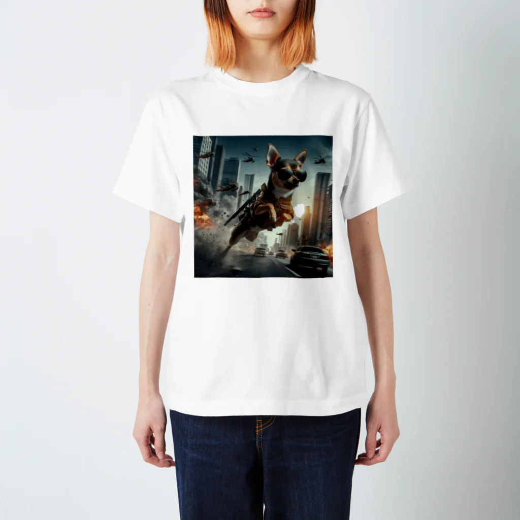 チワワンSHOPのアクションチワワ11 スタンダードTシャツ