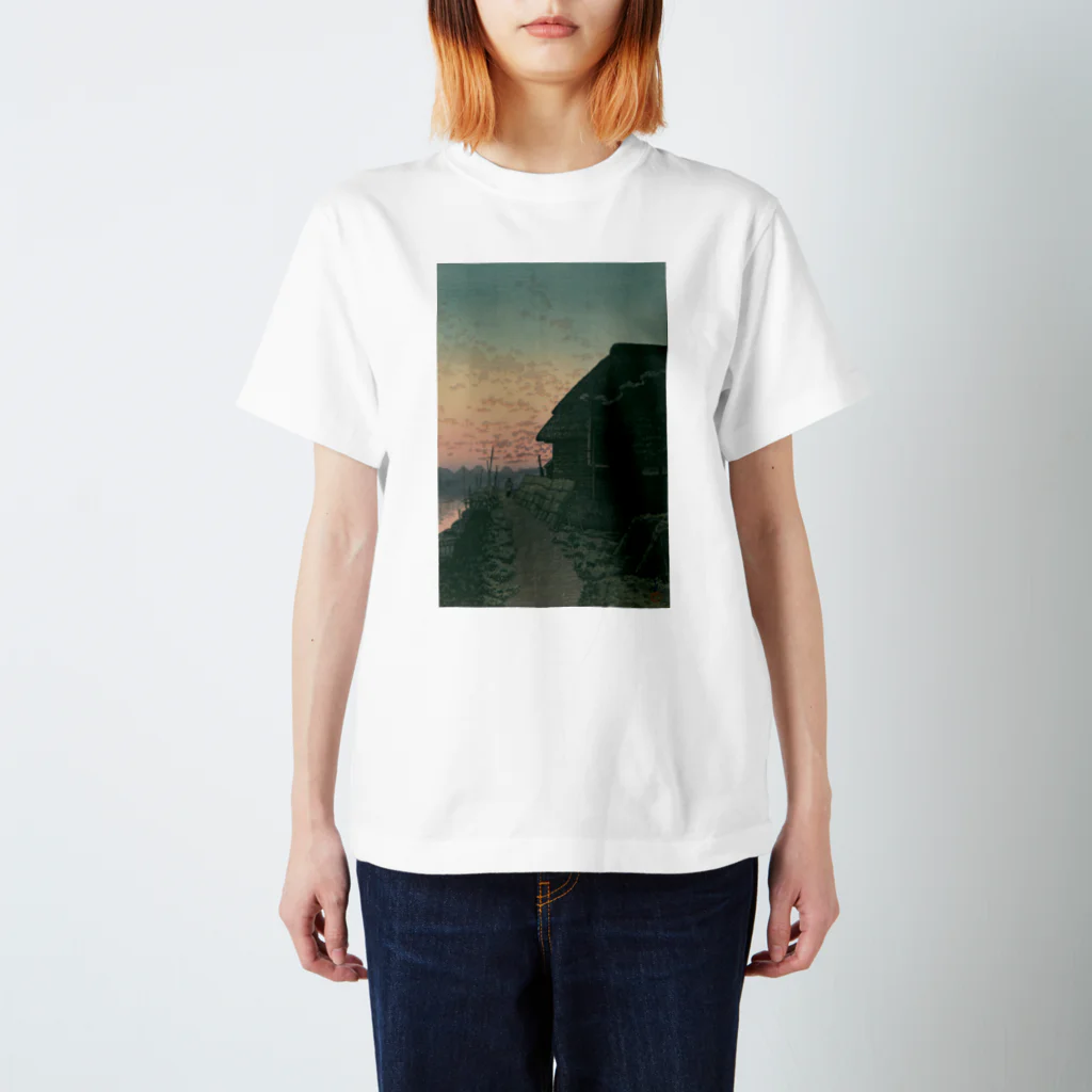 世界美術商店の森ケ崎の夕日 / Sunset at Morigasaki Regular Fit T-Shirt