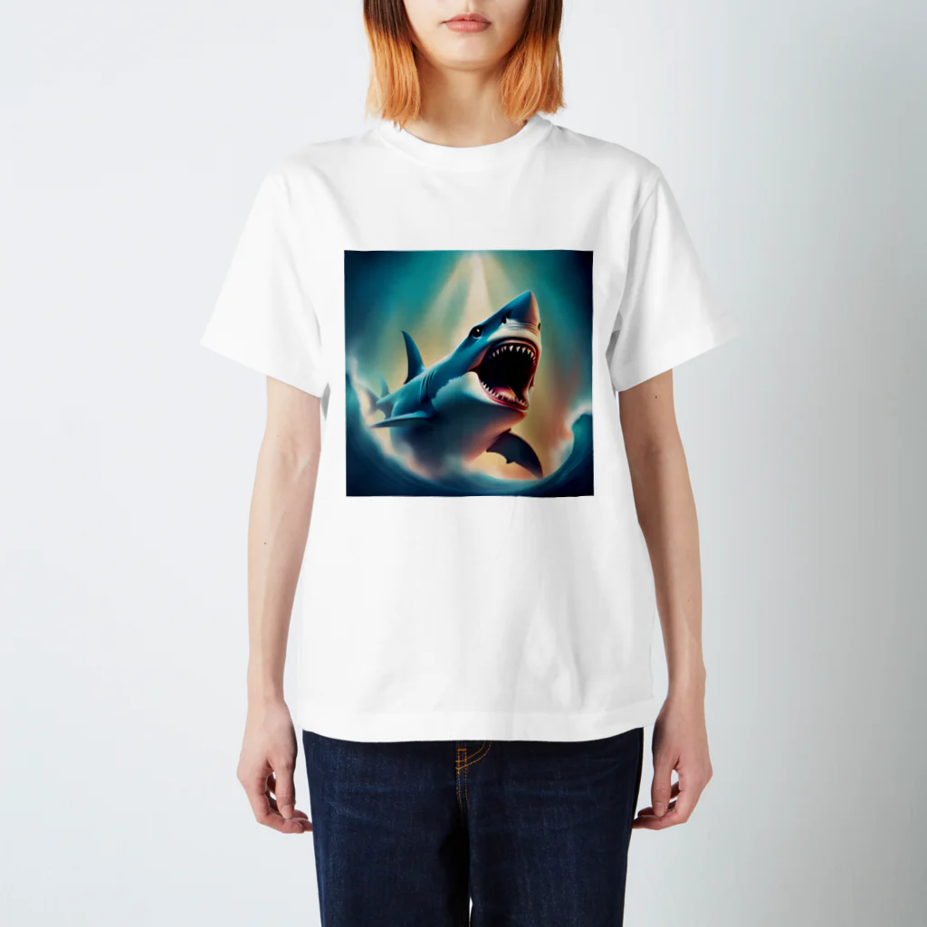 UMA大学の幻想的なサメちゃん🦈 スタンダードTシャツ