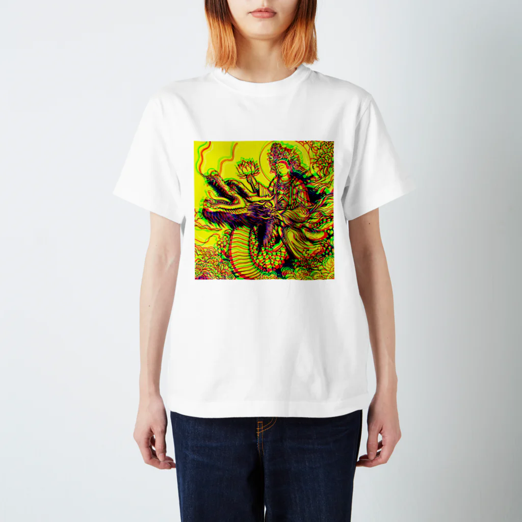 moon_takuanの観世音菩薩と龍「Kanzeon Bodhisattva and dragon」 スタンダードTシャツ