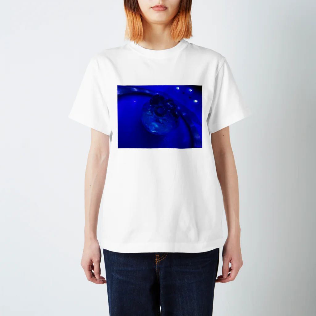 6uuran.comのUVライト Regular Fit T-Shirt