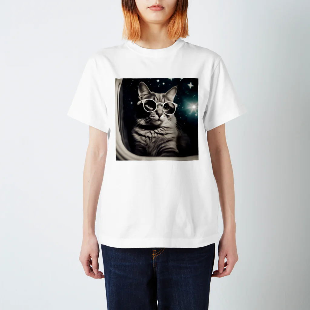 宇宙屋さんの宇宙旅サングラスねこ スタンダードTシャツ