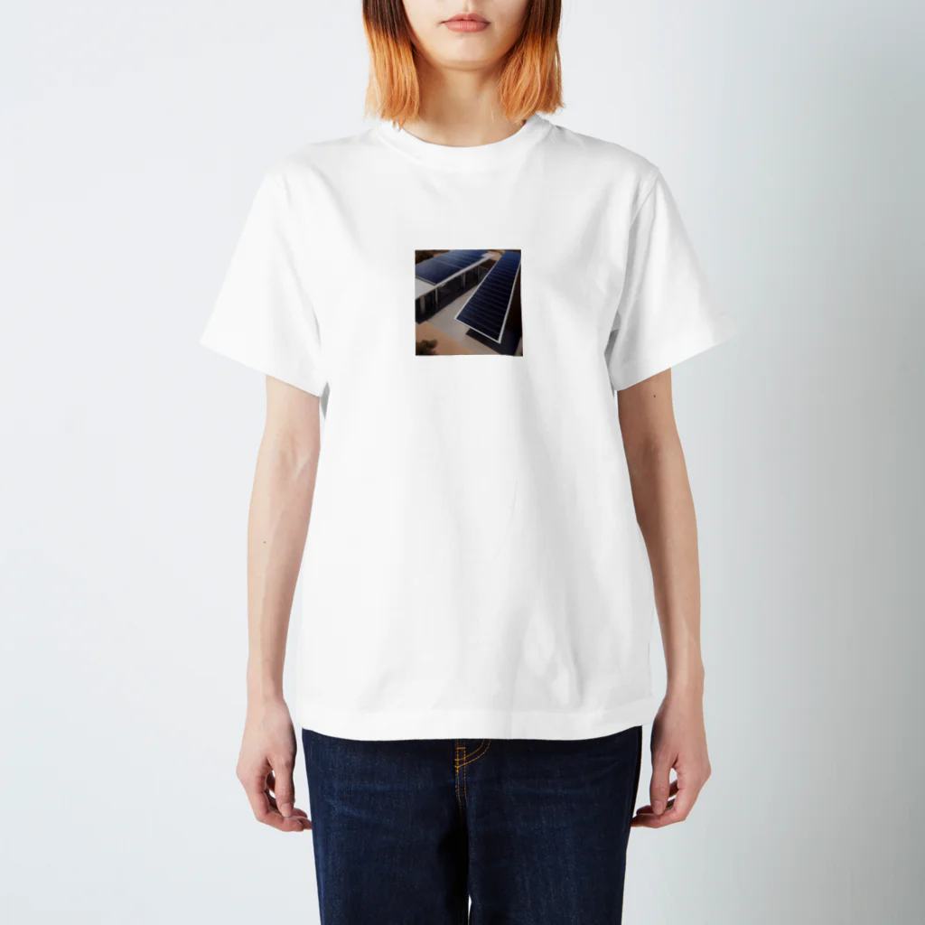 Banksy-sの14. Futura Solar Skies スタンダードTシャツ