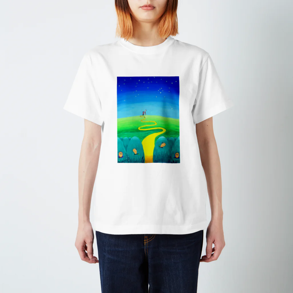 「アートとメルヘンと創作の森グッズ」のアートとメルヘンと創作の森　ノスタルジック絵画　秋野あかね作「星の見える丘」 Regular Fit T-Shirt