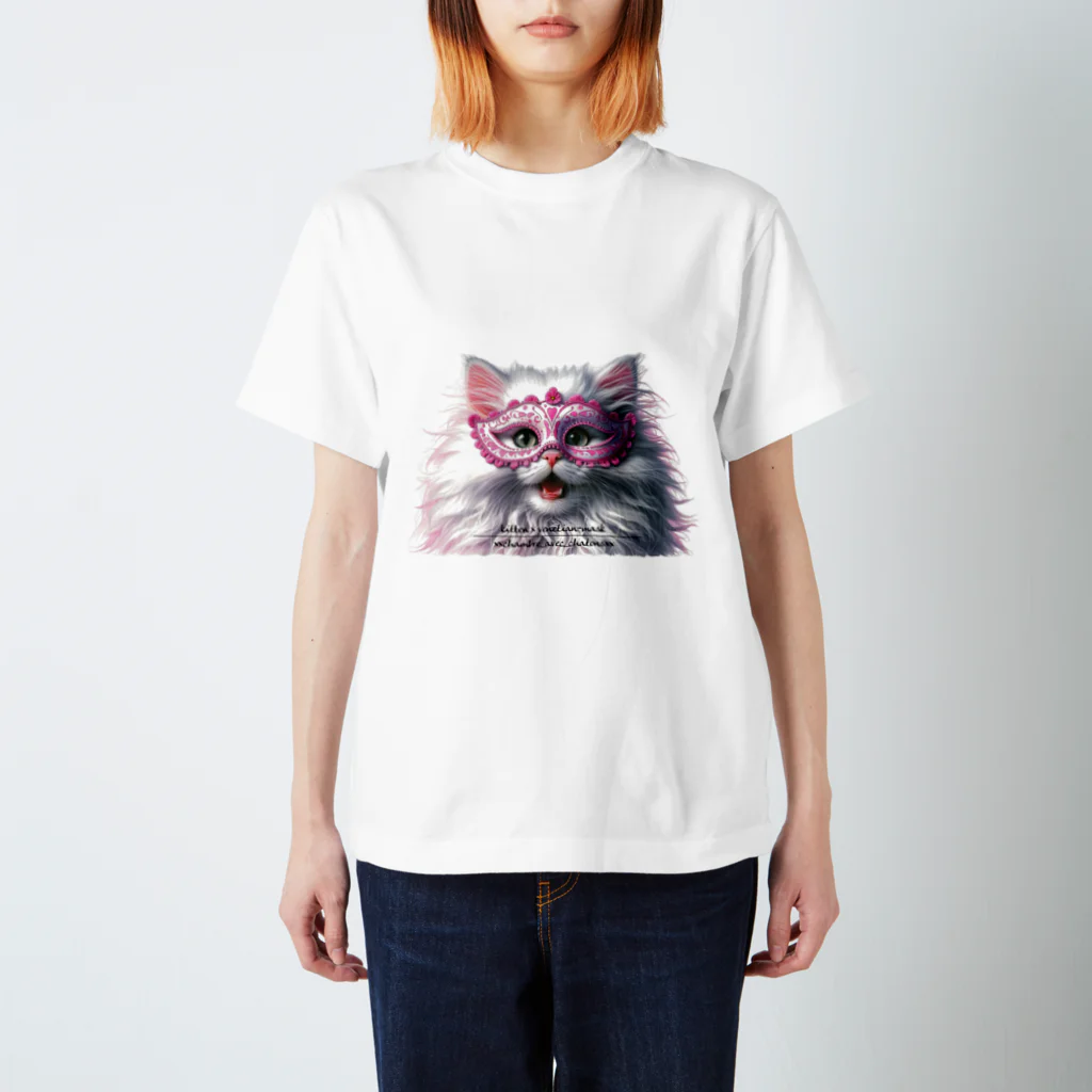 KVM｜kitten ＊ venetian-maskの仮面のチンチラペルシャ (透過/面孔) Regular Fit T-Shirt