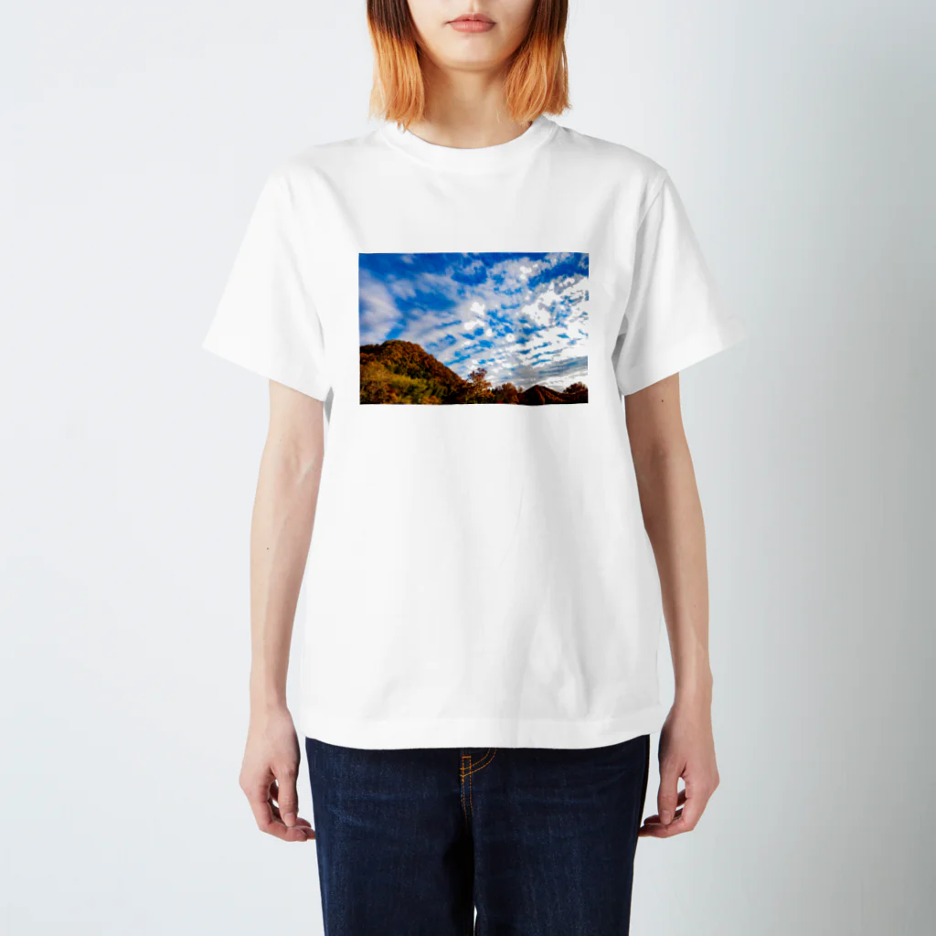 kudo1234の空 Regular Fit T-Shirt