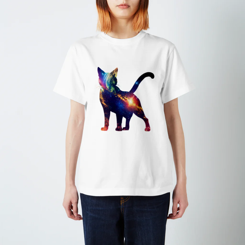 猫との風景の宇宙と猫001 Regular Fit T-Shirt