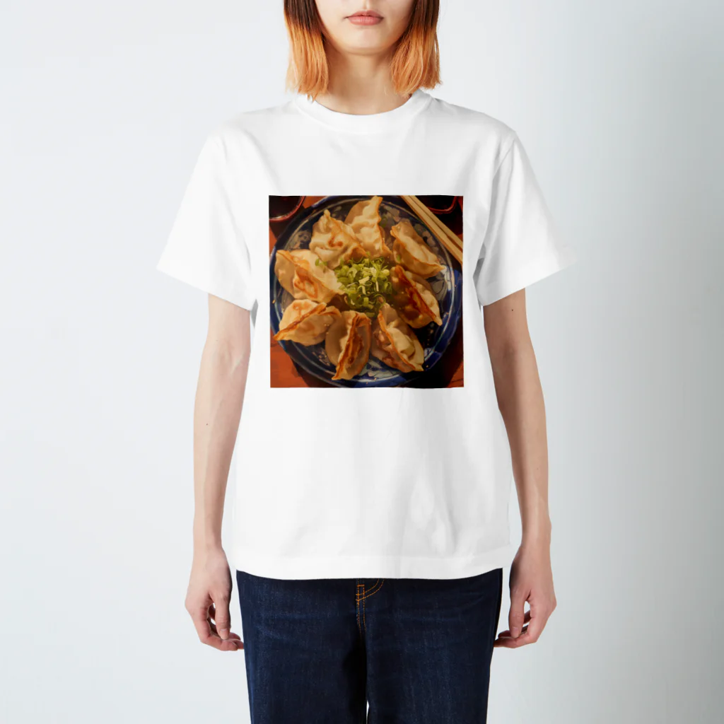 AQUAMETAVERSEのgyoza Marsa 106 Regular Fit T-Shirt
